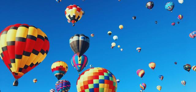 hot air balloon pfestival by Kyle Hinkson courtesy of Unsplash.